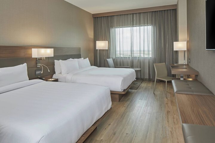AC Hotel by Marriott Atlanta Airport Gateway