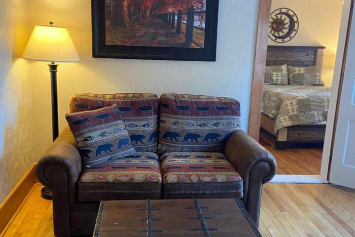 Tavern - Country Suite