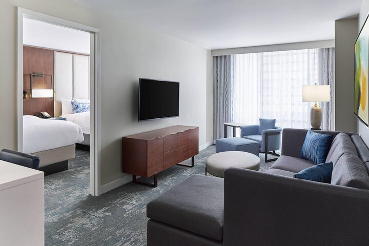 Room 13 of 49