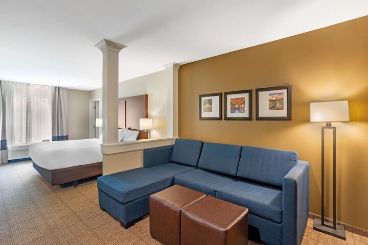 Comfort Inn & Suites Gap Amish Country