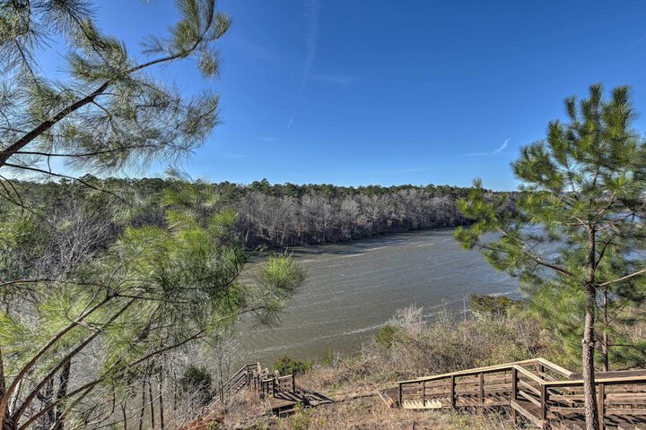 Lake Mitchell Vacation Home w / Dock & Water Slide