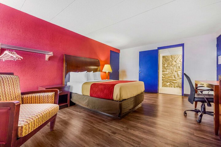 Room 14 of 62