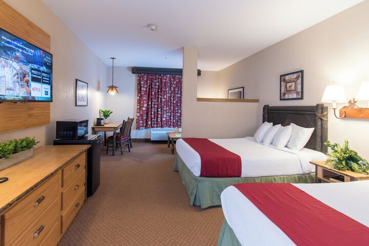 Great Escape Lodge & Indoor Waterpark