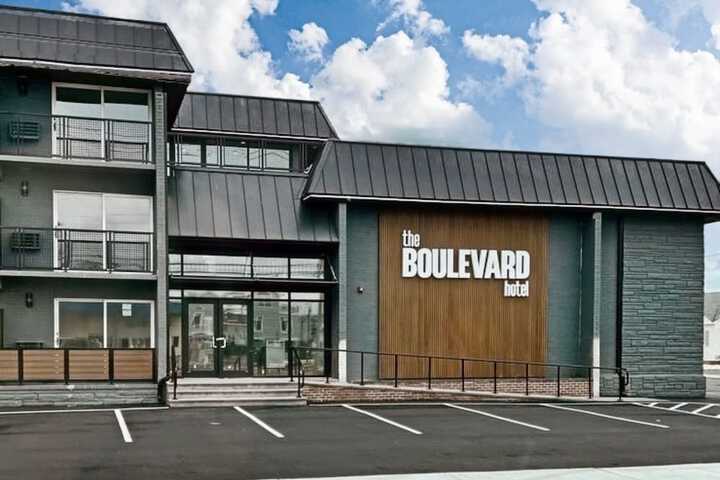 The Boulevard Hotel