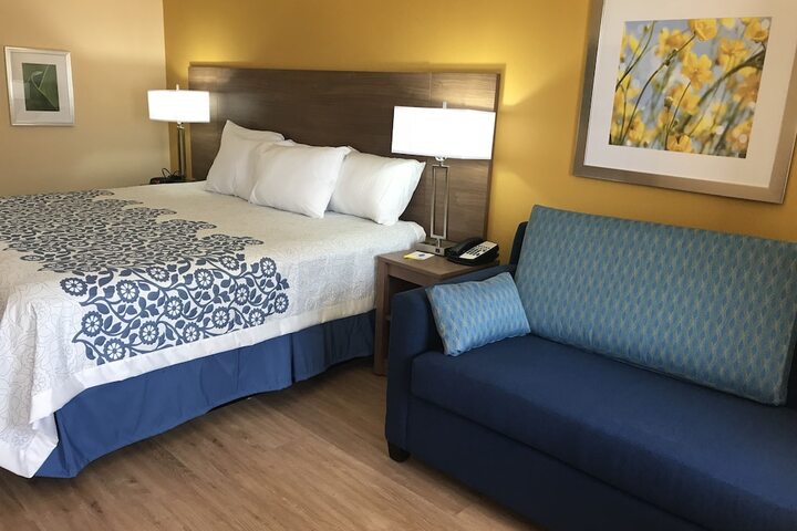 Room 14 of 43