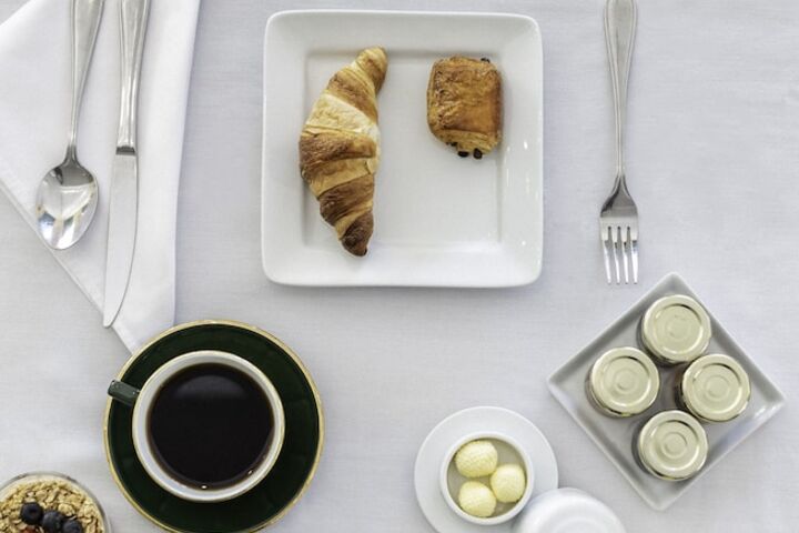 Dining 50 of 60