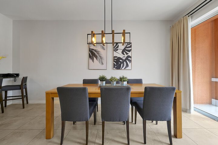 Regal Oaks Resort Vacation Townhomes by IDILIQ