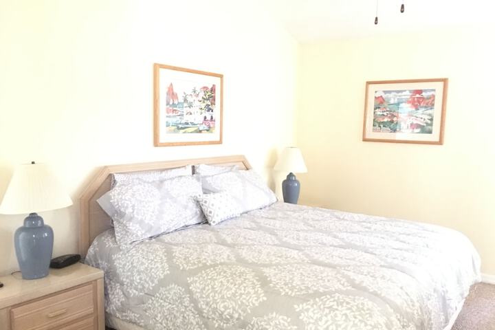 Room 21 of 49