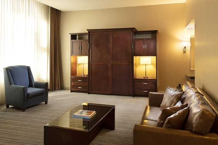 Room 13 of 61