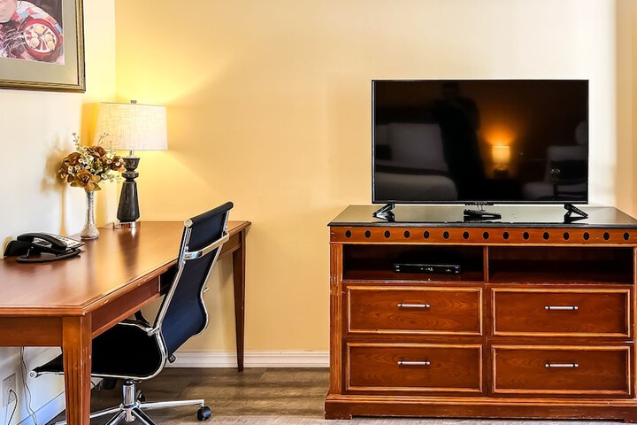 Room 13 of 56