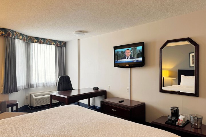 Room 47 of 84