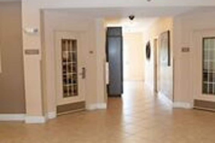 Ballroom/Hall 36 of 38
