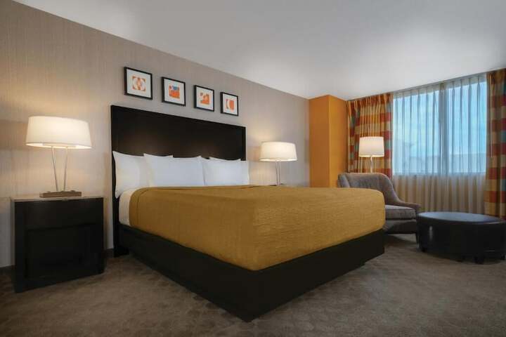 Room 29 of 38