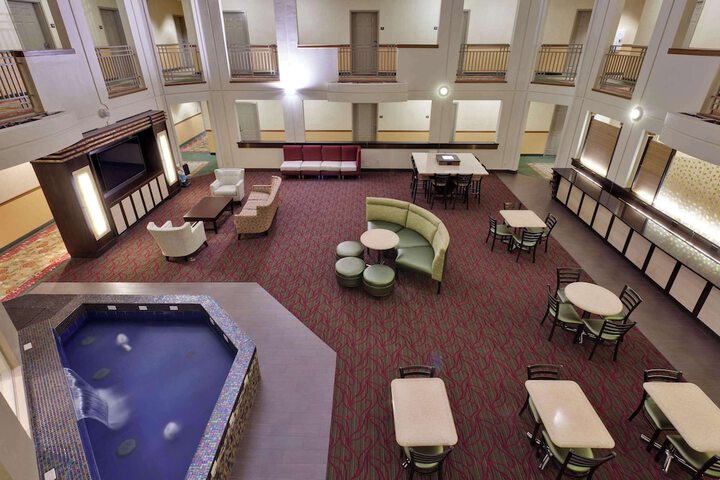 Country Inn & Suites by Radisson San Carlos, CA