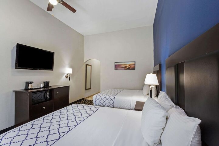 Room 19 of 32