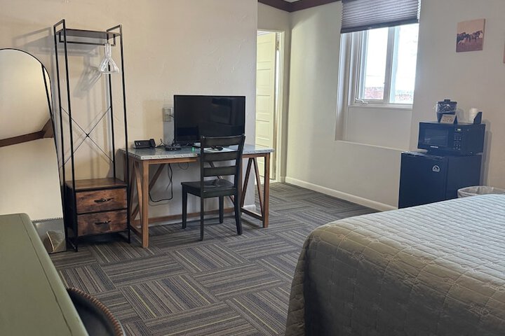 Room 38 of 52