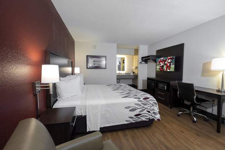 Room 25 of 31