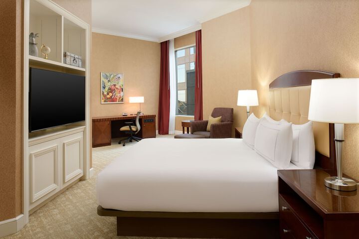 Room 10 of 87