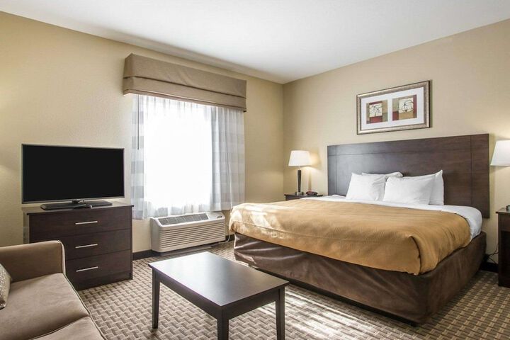 Room 21 of 66