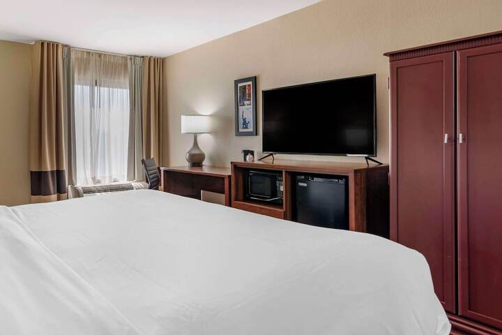 Room 17 of 34
