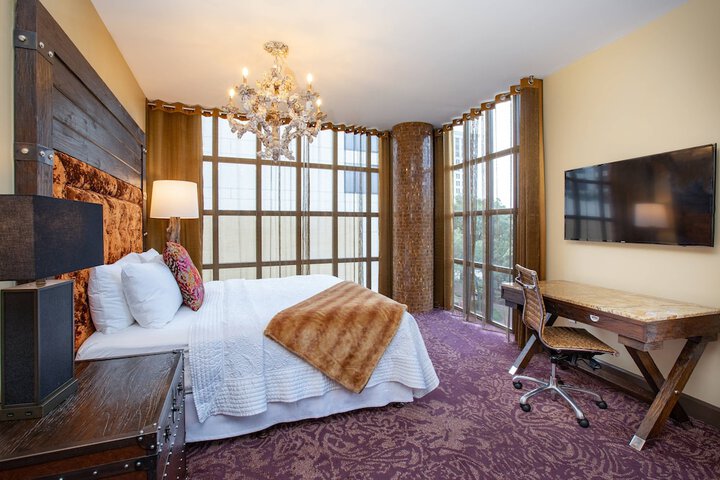 Room 26 of 50
