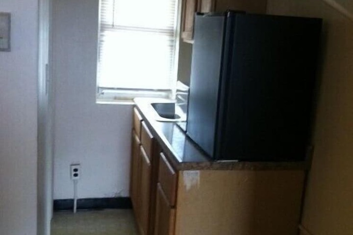 Room 4 of 14