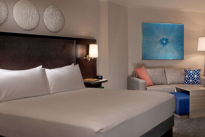 Room 44 of 80