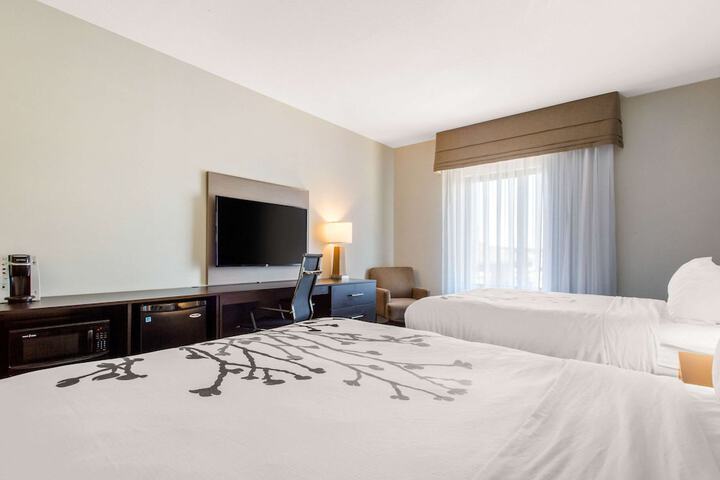 Sleep Inn & Suites Middletown - Goshen