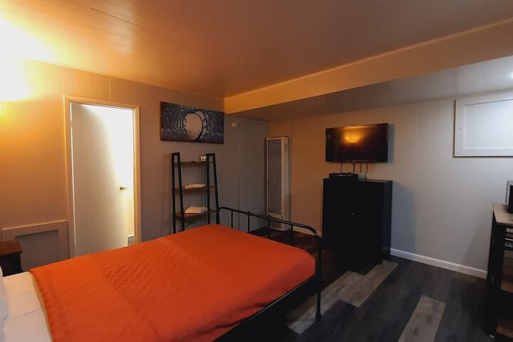 Room 53 of 88