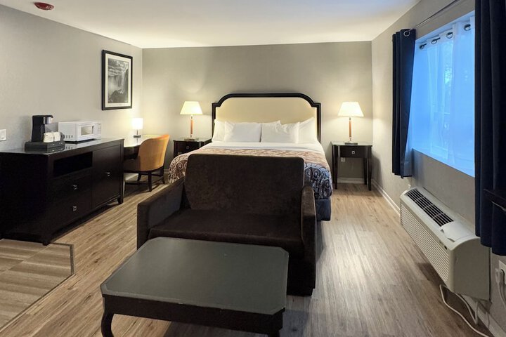 Big Bird Inn Wawa SureStay Collection by Best Western