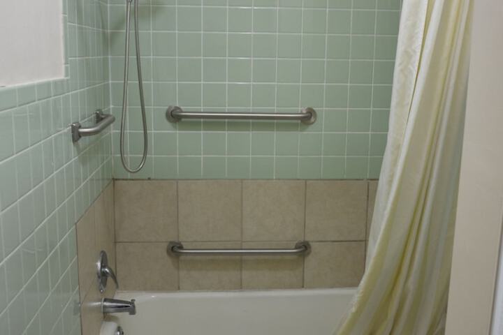 Budget Host Inn Iron Mountain