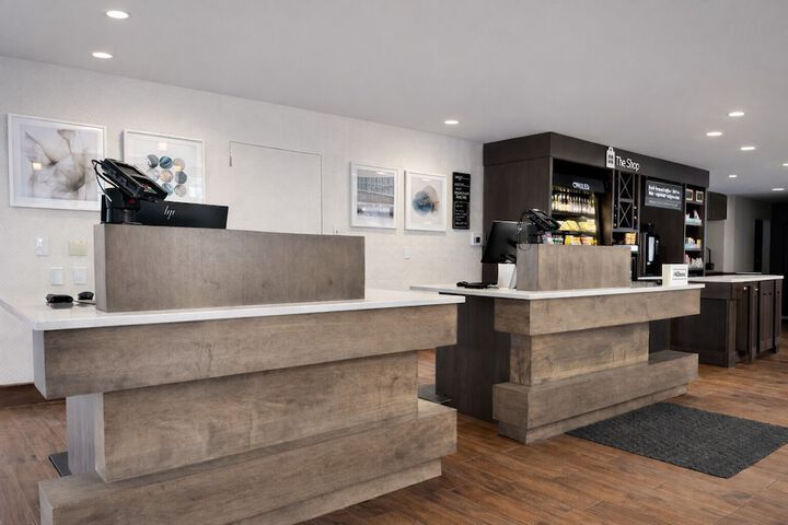Hilton Garden Inn Chesapeake / Greenbrier