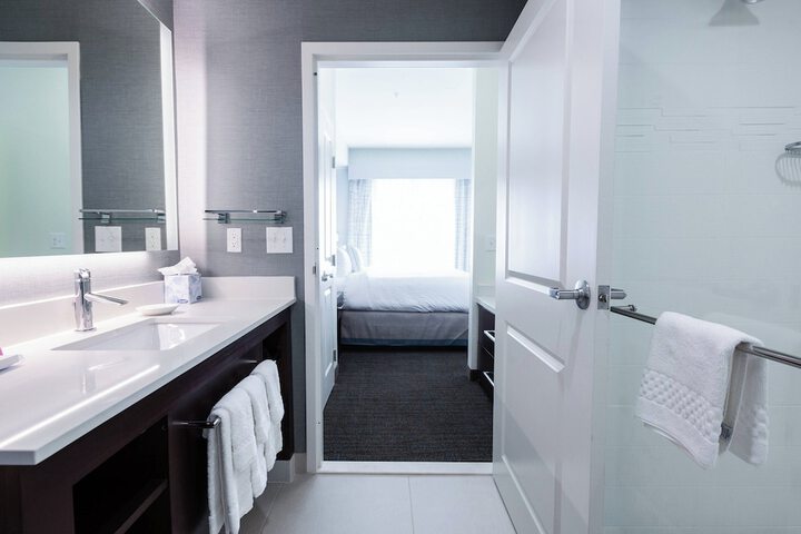 Room 20 of 34