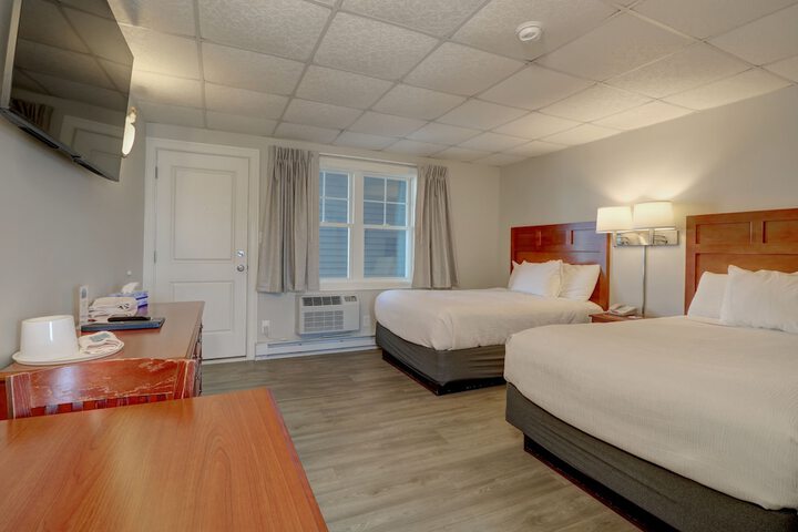 Atlantic Oceanfront Hotel