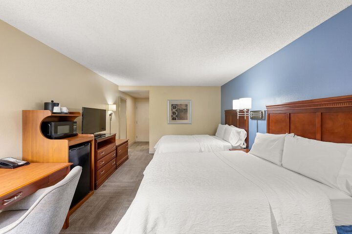 Room 15 of 30