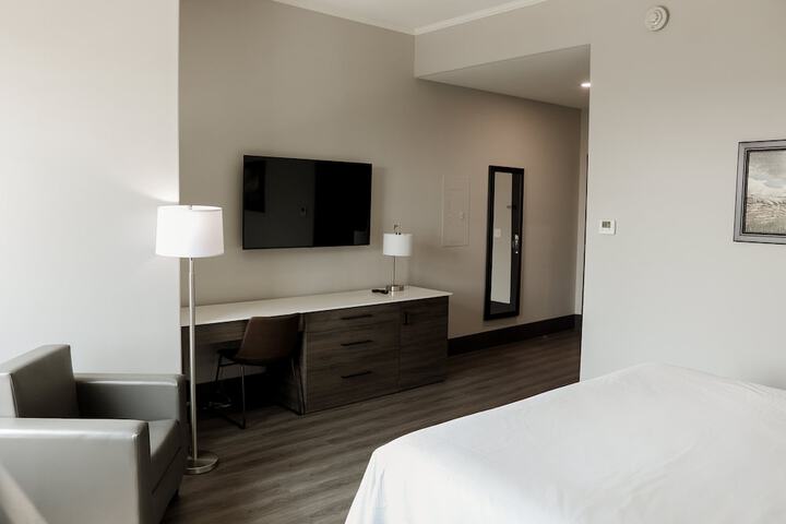 Room 109 of 174