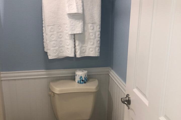 Room 17 of 50
