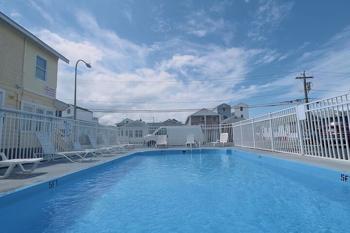Pool 5 of 41