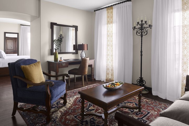 Room 34 of 44