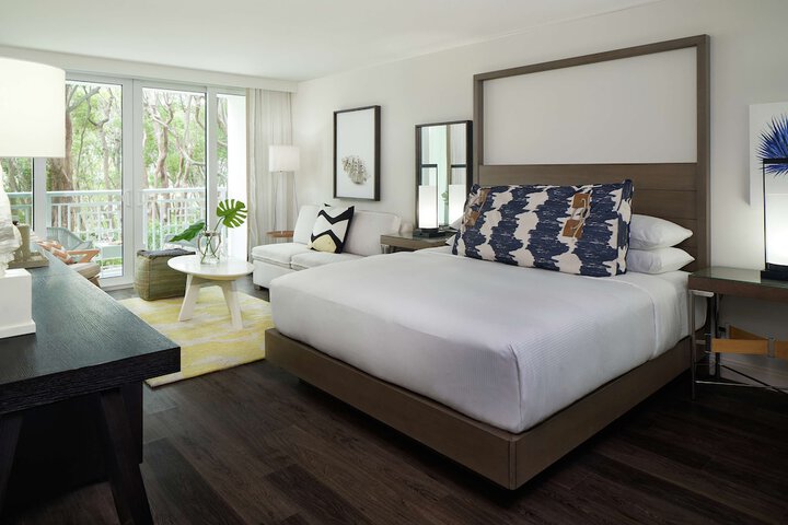 Bakers Cay Resort Key Largo Curio Collection by Hilton