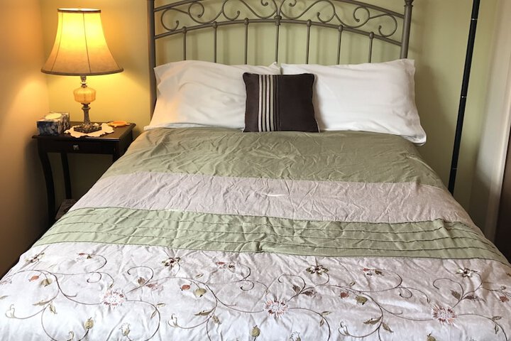 Room 20 of 35