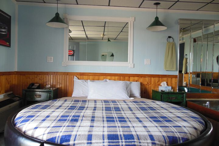 Room 14 of 44