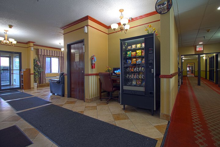 Hotel Interior 7 of 40