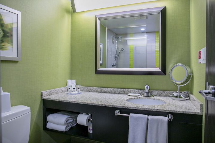 Crowne Plaza Kitchener-Waterloo by IHG