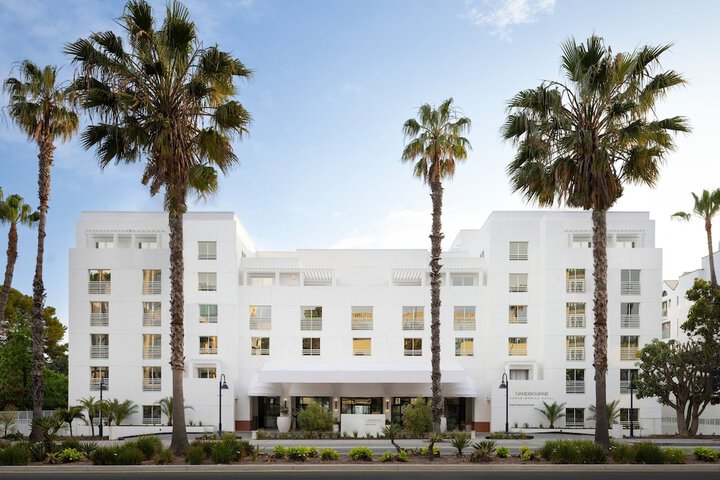 Hotel 3 of 62