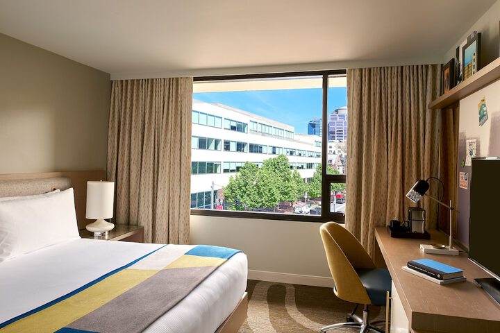 Room 41 of 61