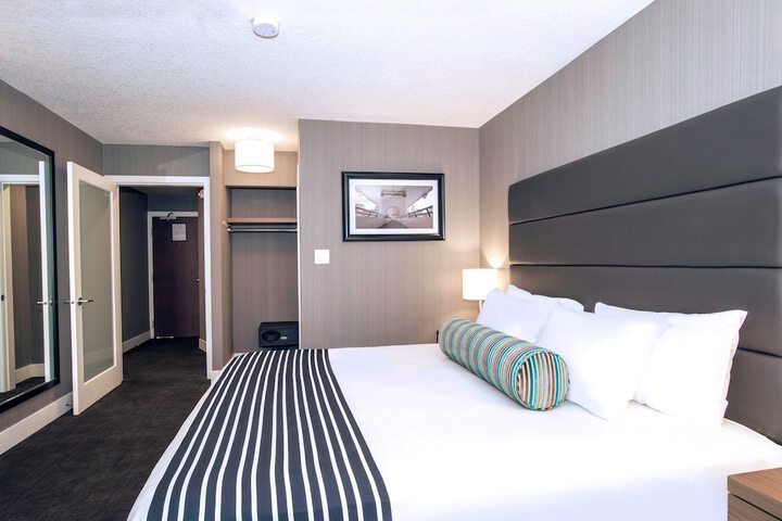 Room 31 of 48
