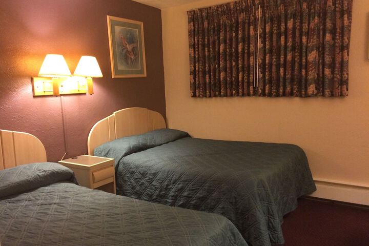 Room 60 of 72