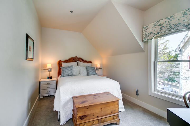 Winchester Inn