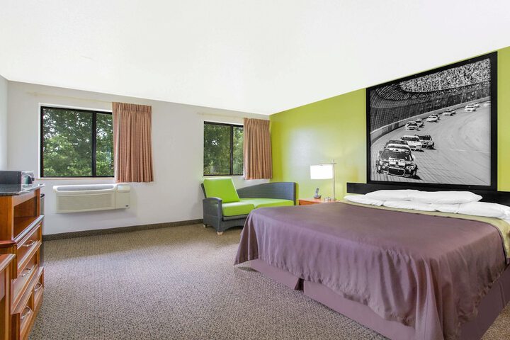 Room 19 of 57